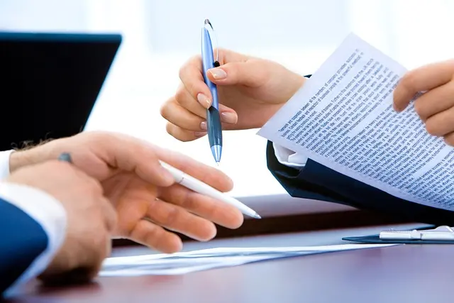 Contract Drafting Egypt signing notarisation and legalisation for bilingual contracts for Egypt