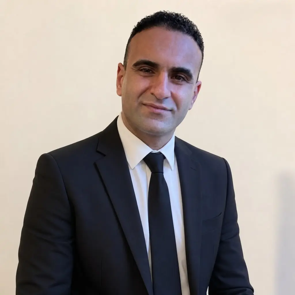Saad Moussa, Egyptian lawyer and Registered Foreign Lawyer supporting Marriage in Egypt for Foreigners